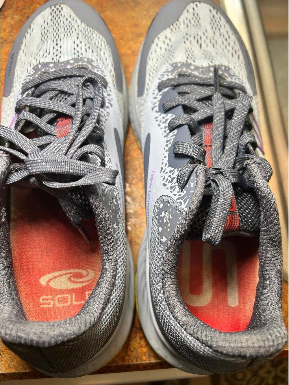 New Balance Nitrel V5 Women's Grey Trail Running Sneakers WTNTRLG5 Shoe Size 8.5 - Picture 3 of 7